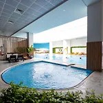 19th Floor Cozy With Pool, Fitness, Parking Included In Price & Self Check In Available
