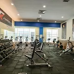 19th Floor Cozy With Pool, Fitness, Parking Included In Price & Self Check In Available * Skopje