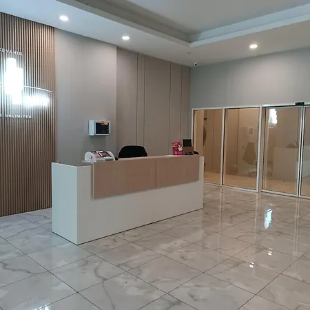 Apartament 19th Floor Cozy With Pool, Fitness, Parking Included In Price & Self Check In Available Skopje