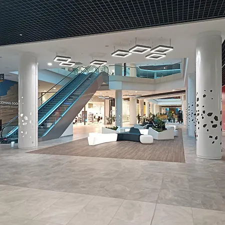 Apartament 19th Floor Cozy With Pool, Fitness, Parking Included In Price & Self Check In Available Skopje