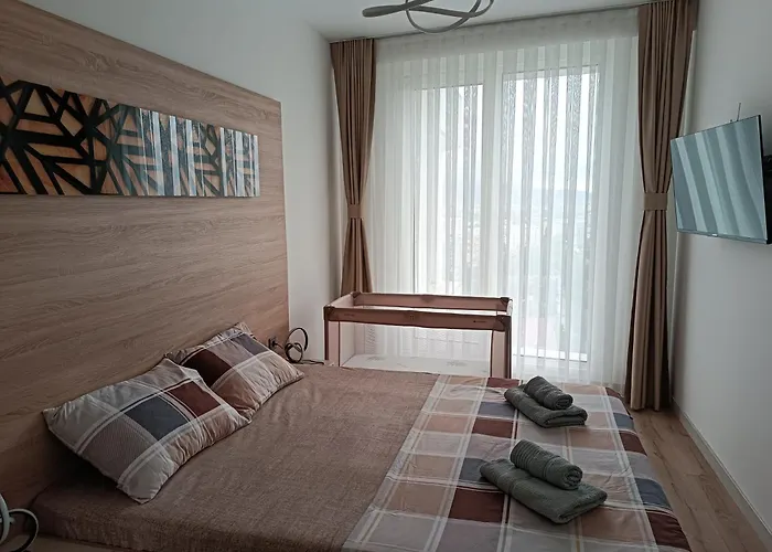 19th Floor Cozy With Pool, Fitness, Parking Included In Price & Self Check In Available Apartment *