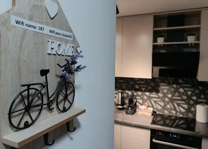 19th Floor Cozy With Pool, Fitness, Parking Included In Price & Self Check In Available Apartment Skopje