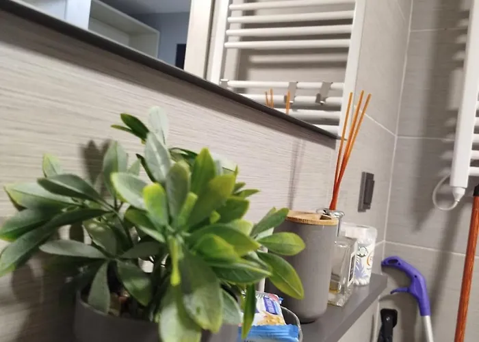 Apartment 19th Floor Cozy With Pool, Fitness, Parking Included In Price & Self Check In Available